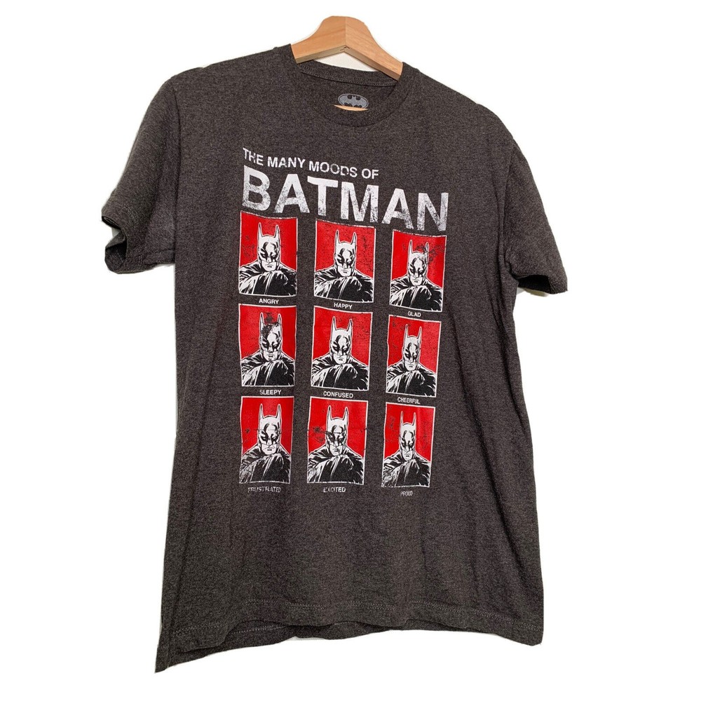 DC Comics Batman size M Gray Men's Graphic T shirt Moods of Batman